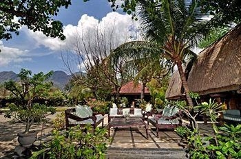 Taman Selini Beach Bungalows Hotel2