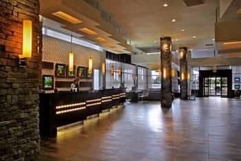 Sandman Signature Hotel & Resort Vancouver Airport Sandman Signature Hotel & Resort Vancouver Airport