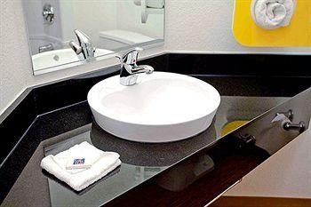 Motel 6 Toranto - Mississauga2