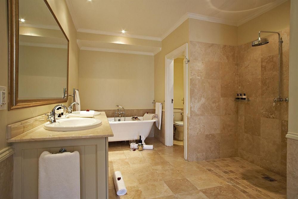 The Last Word Constantia- Guest House3