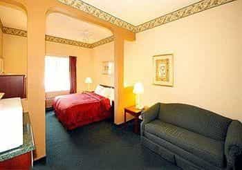 Comfort Suites