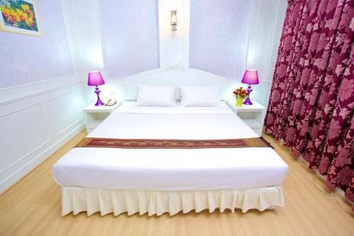 โรงแรมพีเจ วอเตอร์เกต (PJ Watergate Hotel)1