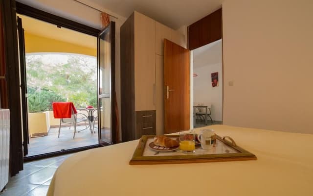 APARTMENT ONE BEDROOM