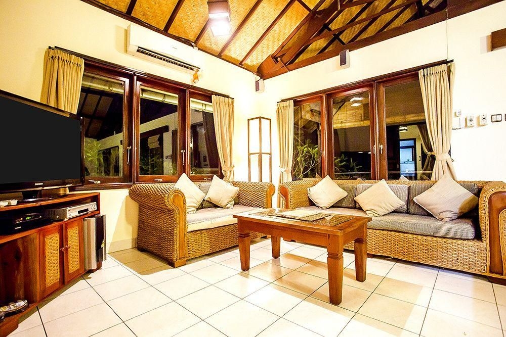 เลมโบงัน ไอส์แลนด์ บีช วิลลา (Lembongan Island Beach Villas)1