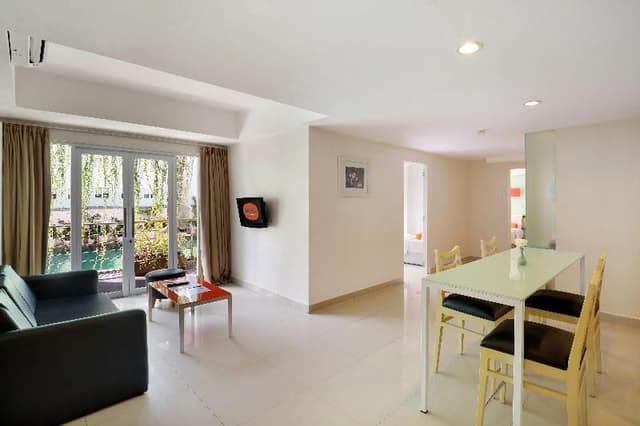 Double or Twin TWO BEDROOMS