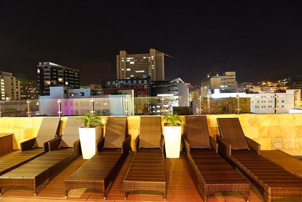 ONOMO Hotels Cape Town Inn on the Square3