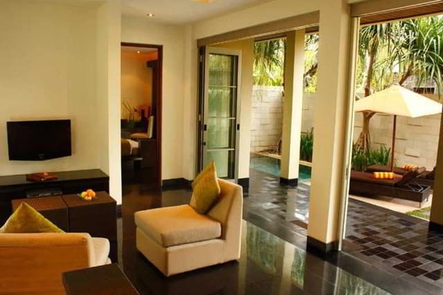 VILLA DELUXE