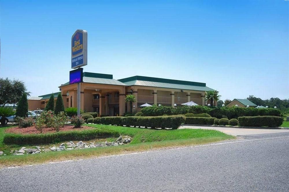 Best Western Denham Springs Inn3