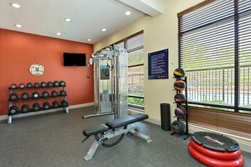 Hampton Inn Laplace2