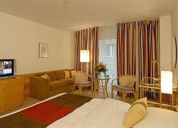 K K Hotel Opera3
