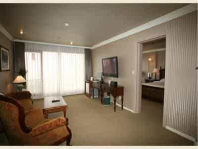 Shinyang Park Hotel