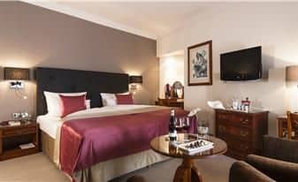 Althoff Hotel am Schlossgarten Althoff Hotel am Schlossgarten