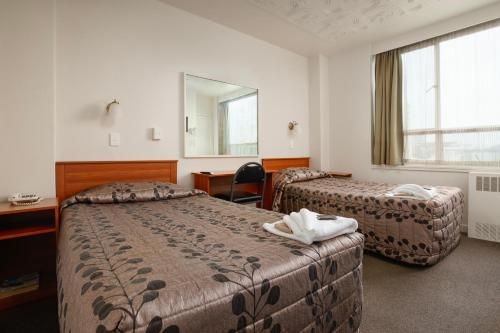 Kiwi International Hotel1