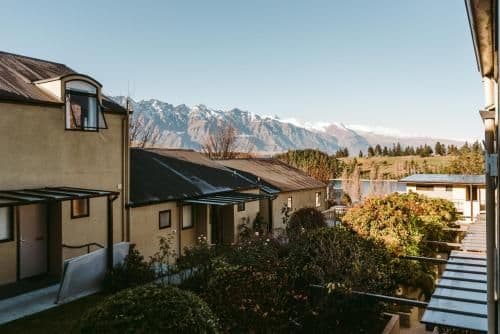 Two-Bedroom Apartment with Courtyard