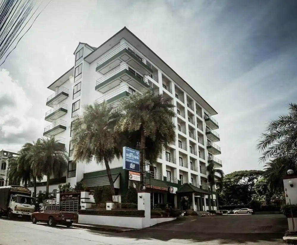 โรงแรมมณีโรจน์ สุรินทร์ โรงแรมมณีโรจน์ สุรินทร์
