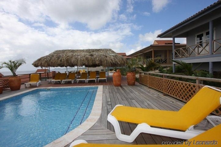 Caribbean Club Bonaire4