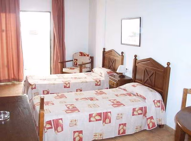 APARTMENT CAPACITY 4 ONE BEDROOM