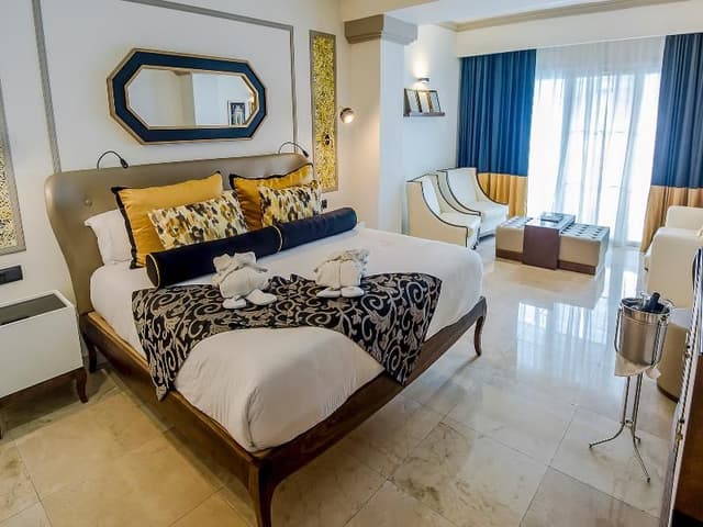 JUNIOR SUITE STANDARD