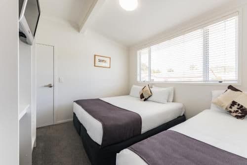 Two-Bedroom Apartment with Sea View