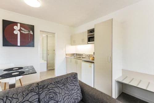 Deluxe Studio with Spa Bath