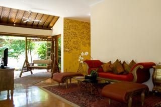 เดอะ โลตัส เรสซิเดนซ์ (The Lotus Residence)1