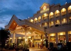 โรงแรมบูมิ เซนยูร์ (Bumi Senyiur Hotel)2