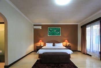โรงแรมเดอะ ตามัน อายู ซมีญะก์ โรงแรมเดอะ ตามัน อายู ซมีญะก์