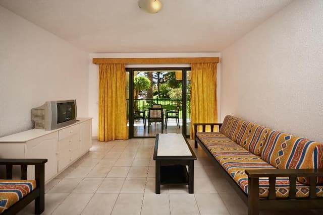 APARTMENT ONE BEDROOM