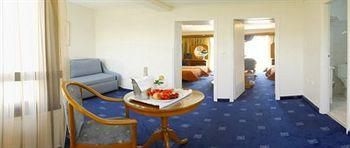 Palmyra Beach Hotel4