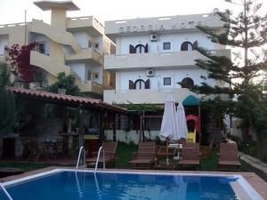 Georgia Hotel4