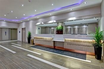 Travelodge Toronto North2