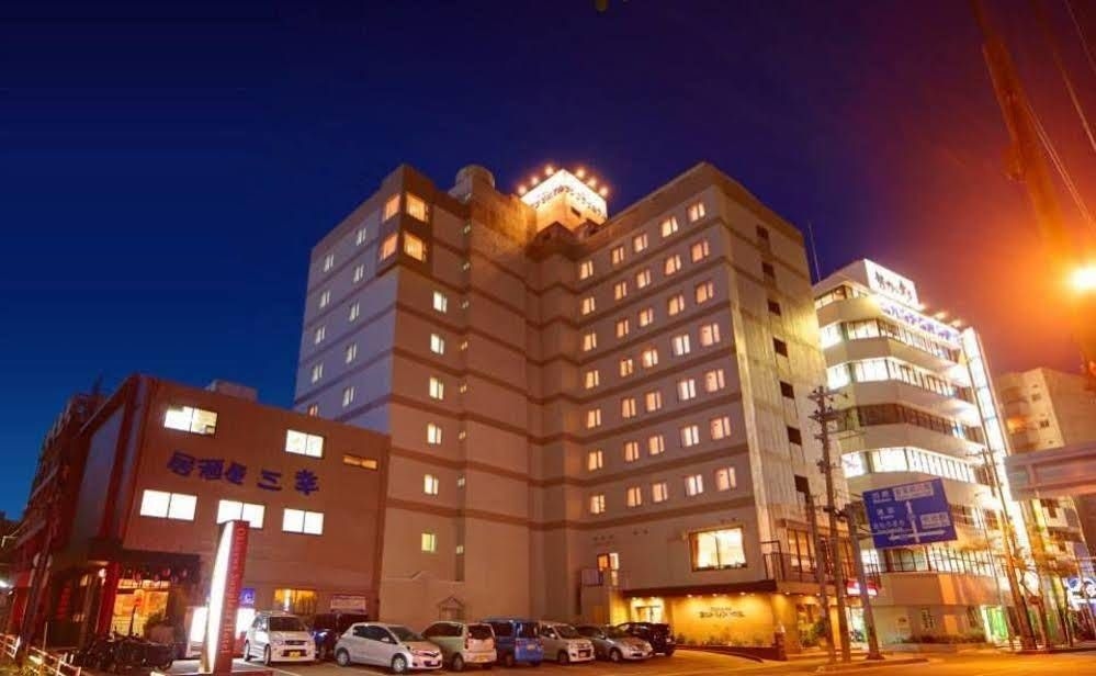 โรงแรมโอกินาวาซันพลาซ่า (Okinawa Sunplaza Hotel)0