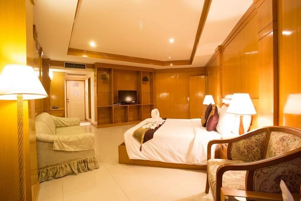 โรงแรมพรหมพิมาน (Hotel Prompiman)4