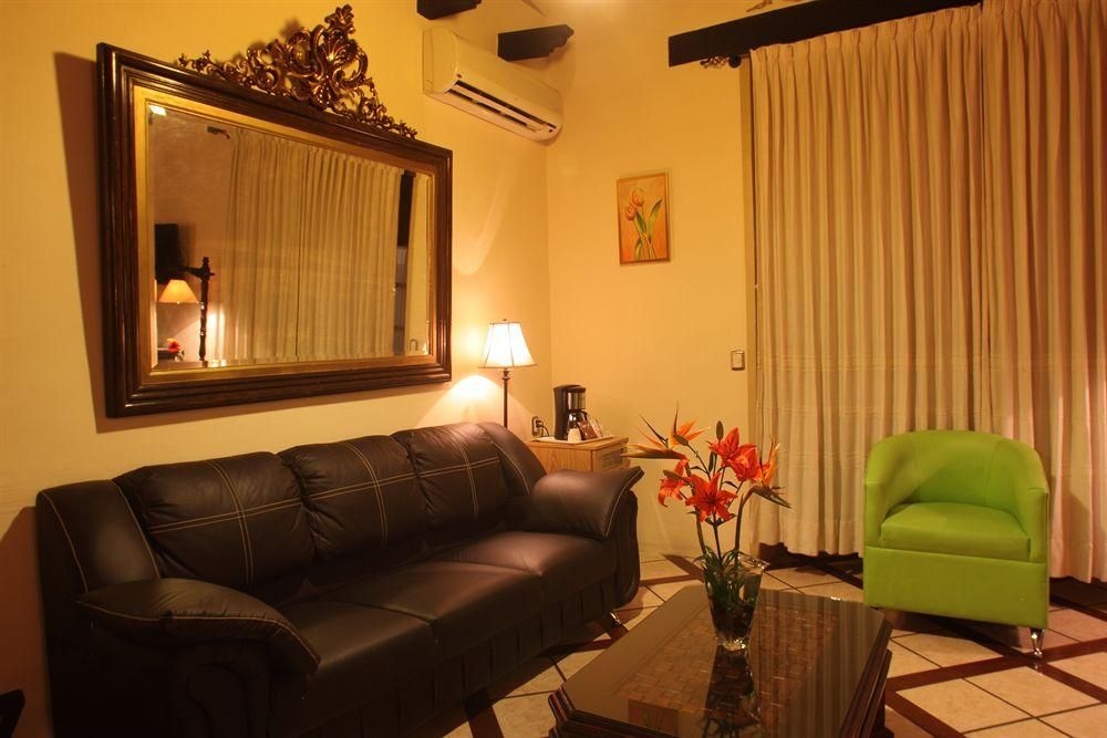 Hostal Casantica4