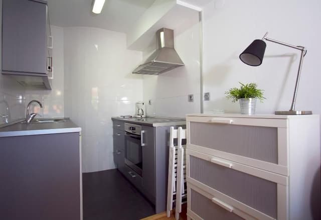APARTMENT CAPACITY 4