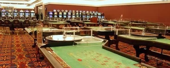 Howard Johnson Sierras Hotel & Casino3