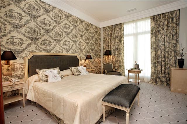 JUNIOR SUITE STANDARD