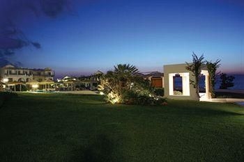 Serita Beach Hotel0