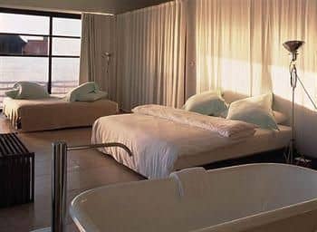 Deseo Hotel and Lounge Deseo Hotel and Lounge