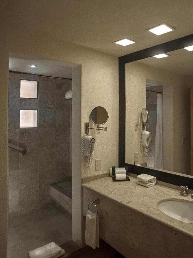 SUITE CLUB