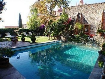 VILLA RIVERA3