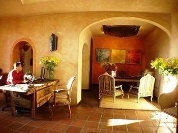 VILLA RIVERA0