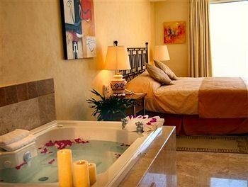 Villa del Arco Beach Resort and Spa0