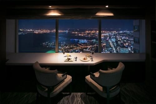 Yokohama Royal Park Hotel0