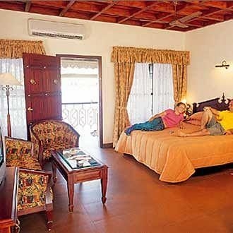 Lake Palace4