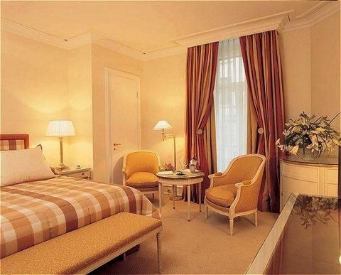 Baur Au Lac1