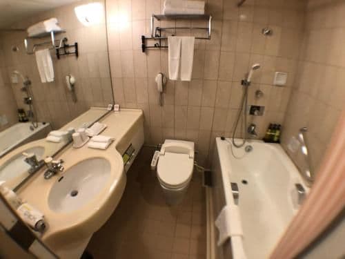 Standard Twin Room - Non-Smoking