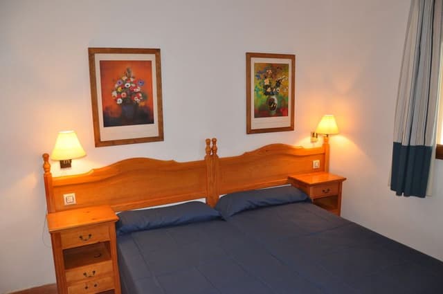 APARTMENT CAPACITY 4 ONE BEDROOM