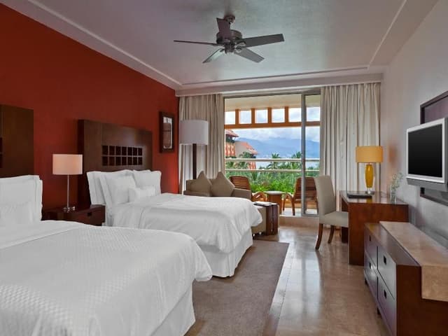 DOUBLE DELUXE SEA VIEW