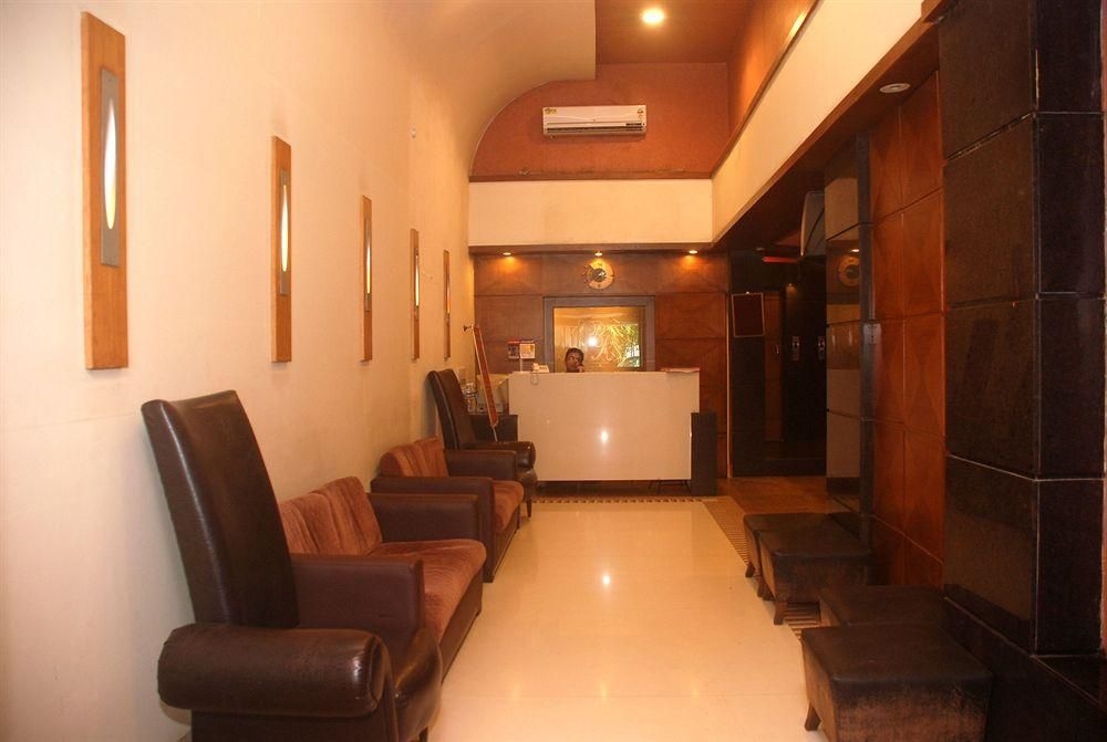 Hotel Bandra Residency1